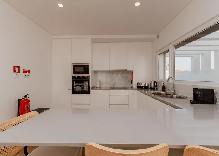 Silver Coast Sunset View-10 Minutos Do Baleal E Campos De Golfe וילה אנטוגויה דה באלייה