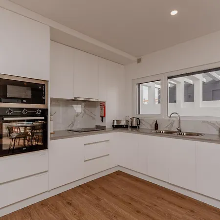 Willa Silver Coast Sunset View *