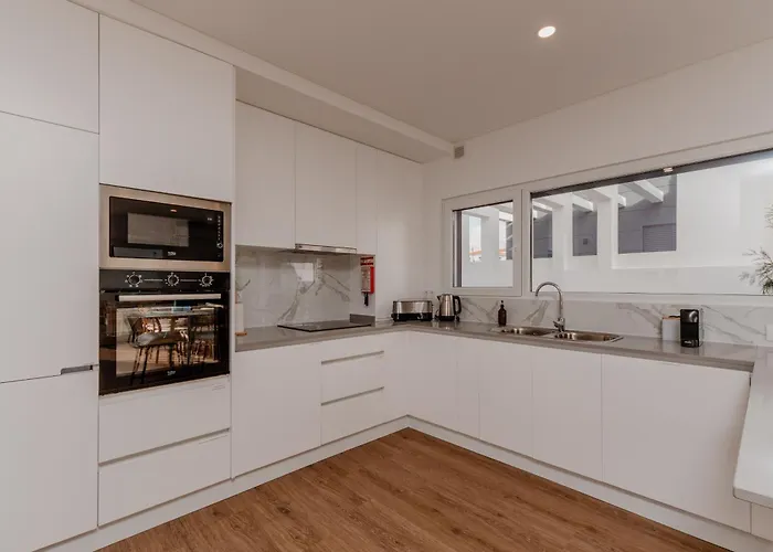 Villa Silver Coast Sunset View-10 Minutos Do Baleal E Campos De Golfe *